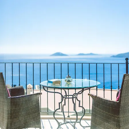 Villa Turquoise
