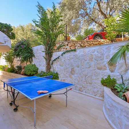 Turquoise Villa *